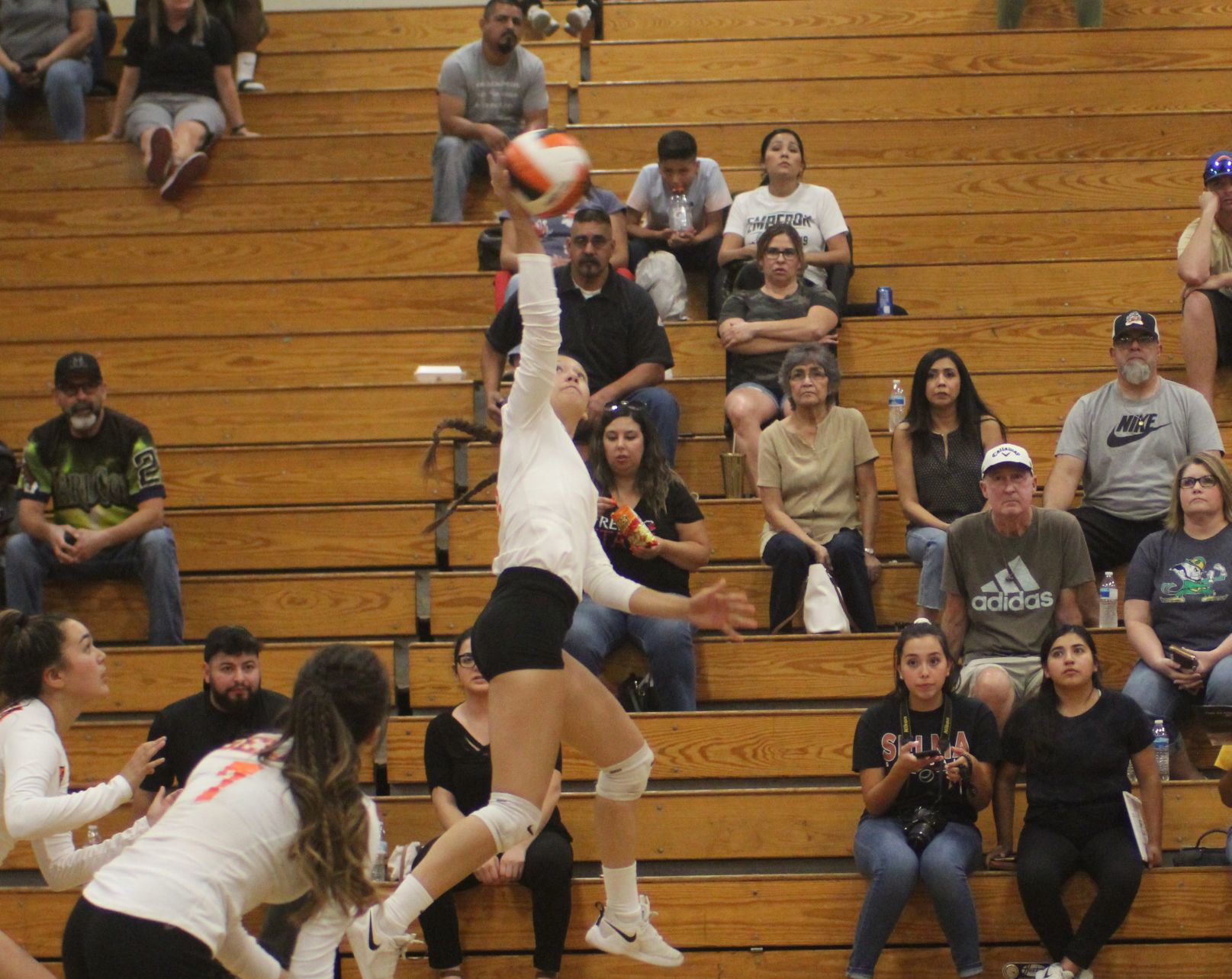 Bears get swept by Emperors, start CSL at 0-2